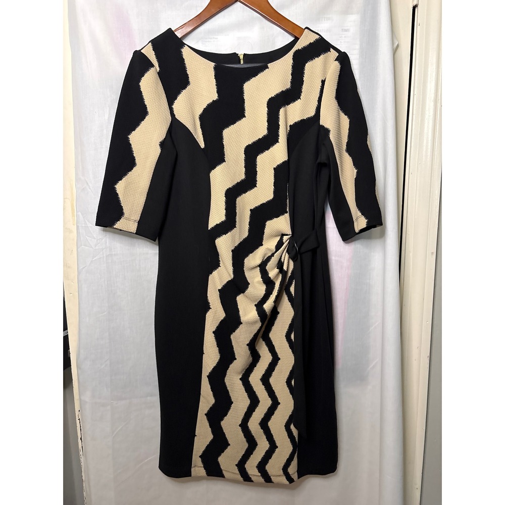 Julian Taylor New York Black Cream Zigzag Sheath‎ Dress  12 Geometric Ring Side
